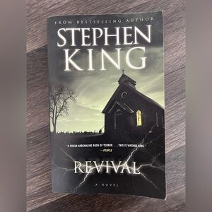3/$20 | Book - Revival by Stephen King